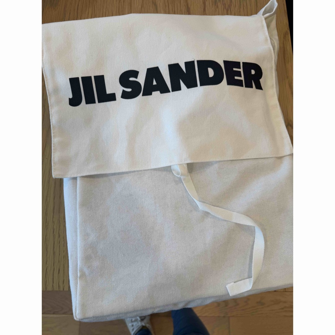 Jil Sander(ジルサンダー)のJILSANDER タングルミディアム ブラック メンズのバッグ(ショルダーバッグ)の商品写真