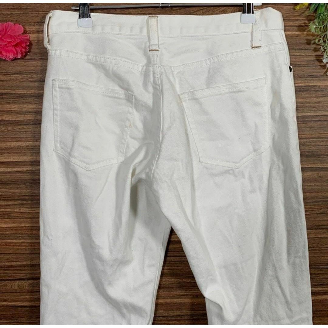 ELLE(エル)のELLE エル️ 36サイズ Sサイズ相当 パンツ レディース 白 ズボン レディースのパンツ(カジュアルパンツ)の商品写真