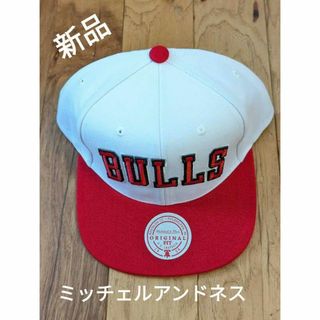 ミッチェルアンドネス(MITCHELL & NESS)の新品 シカゴブルズ スナップバック キャップ Mitchell&Ness(キャップ)