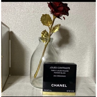 シャネル(CHANEL)のシャネル　ジュコントゥラスト250クレジェント　新品未使用(チーク)