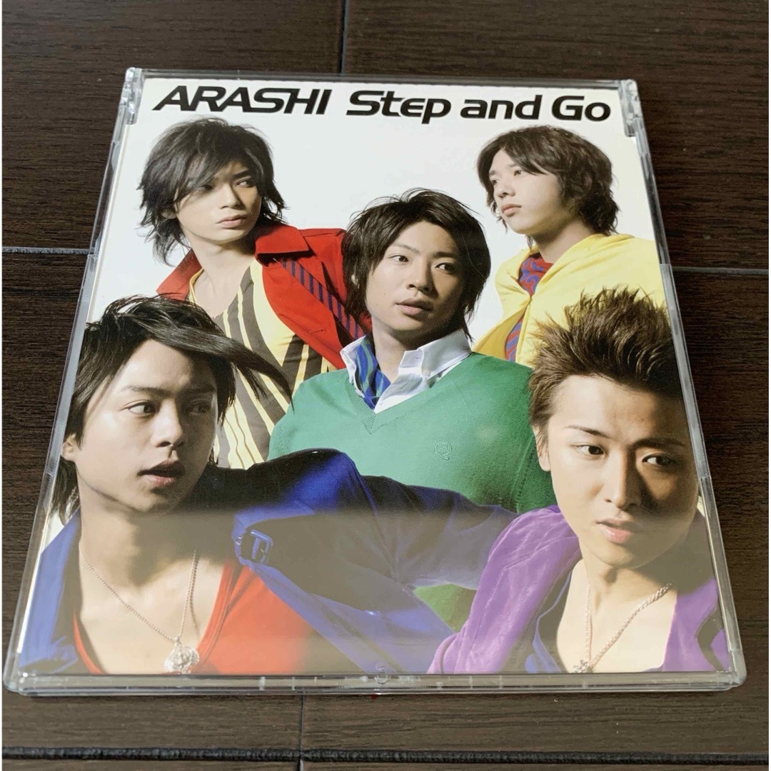 嵐(アラシ)の嵐 step and go ステップアンドゴー CD cd シングル  エンタメ/ホビーのCD(ポップス/ロック(邦楽))の商品写真