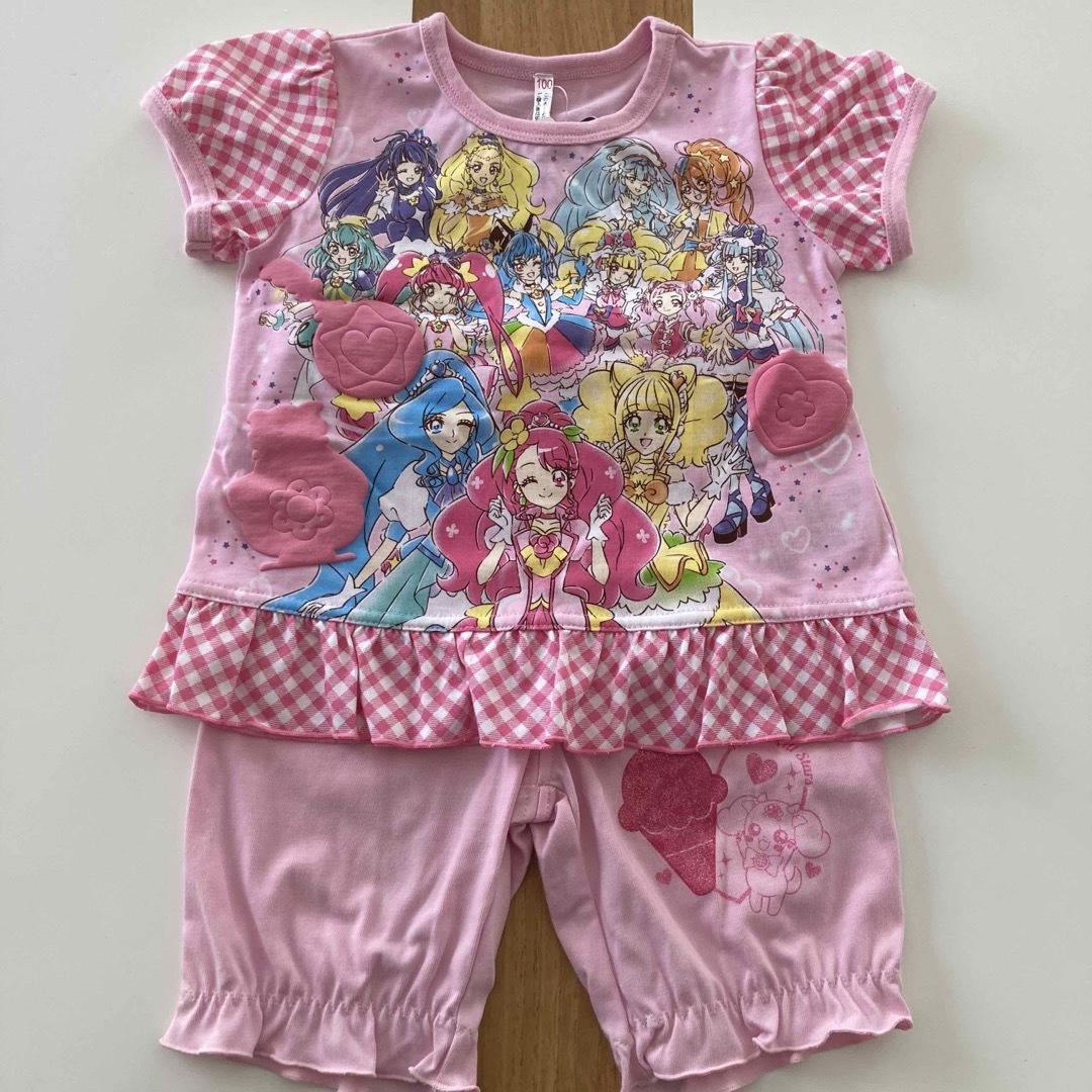 BANDAI(バンダイ)のプリキュア　オールスターズ　パジャマ キッズ/ベビー/マタニティのキッズ服女の子用(90cm~)(パジャマ)の商品写真