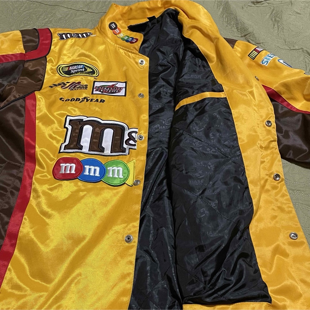 M&M - ナスカー レーシングジャケット m&m's カイル ブッシュ M&M - ナスカー レーシングジャケット m&m's カイル ブッシュ