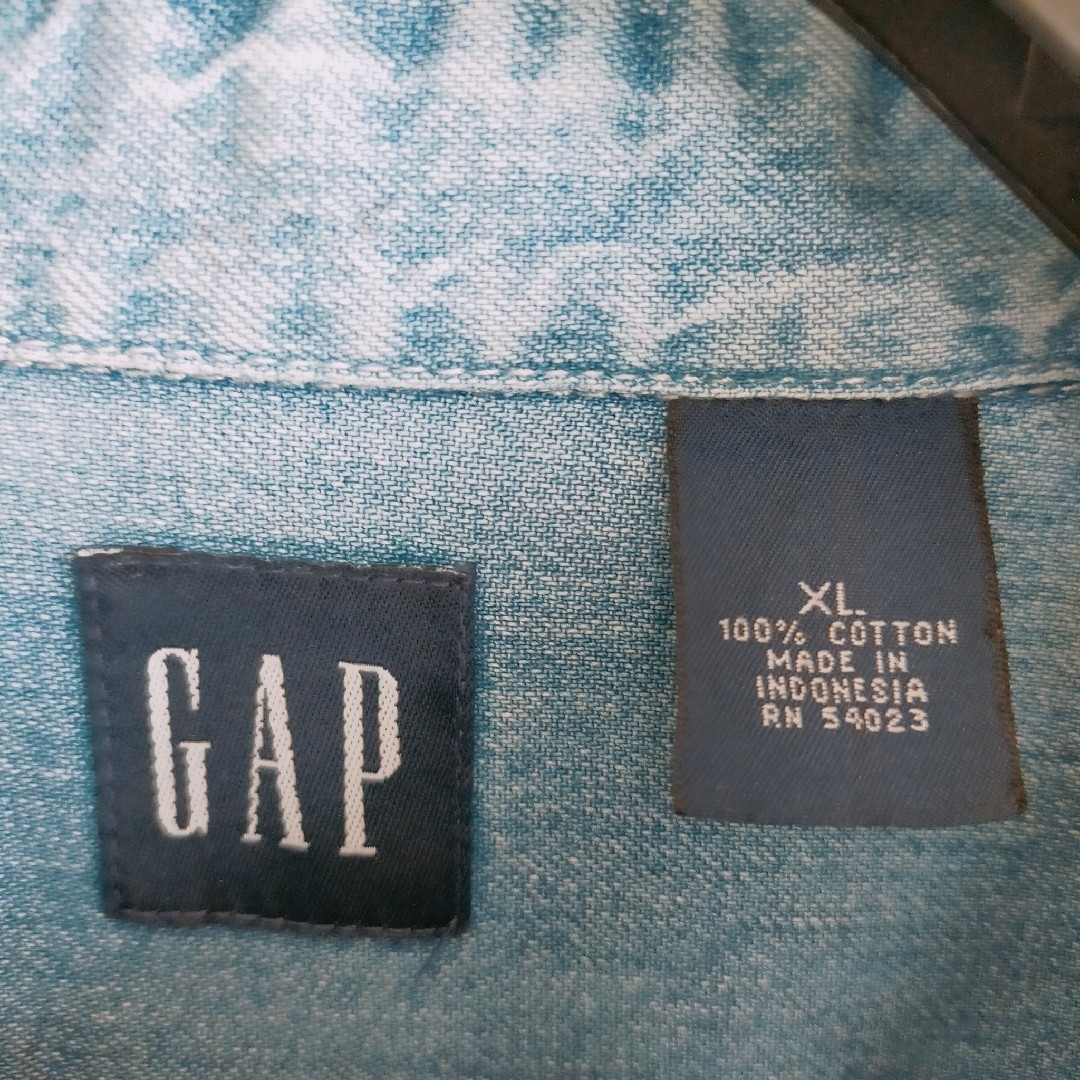 GAP(ギャップ)の90s オールドギャップ　GAP　デニムシャツ　アイスブルー　XL GA04 メンズのトップス(シャツ)の商品写真