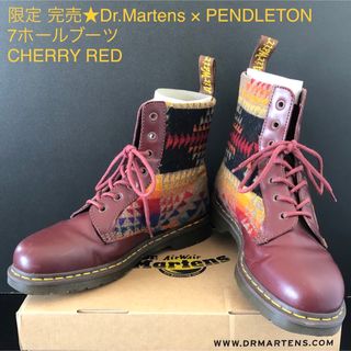 ドクターマーチン(Dr.Martens)の完売チェリーレッド★Dr.Martens × PENDLETON 7ホールブーツ(ブーツ)