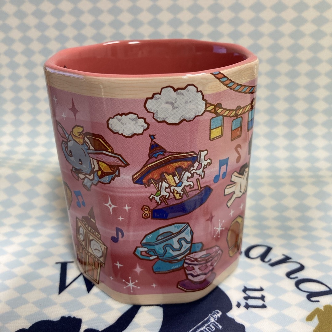 Disney(ディズニー)のディズニー　食器　マグカップ　ディズニーランド37周年 エンタメ/ホビーのおもちゃ/ぬいぐるみ(キャラクターグッズ)の商品写真