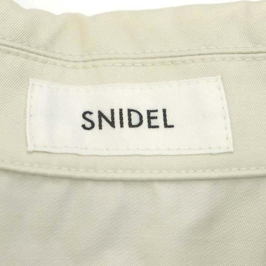 SNIDEL(スナイデル)のスナイデル 23SS ポンチョトレンチコート スプリング ミドル F ベージュ レディースのジャケット/アウター(トレンチコート)の商品写真