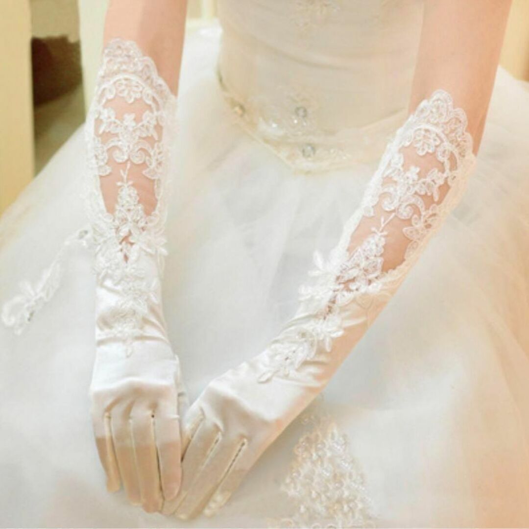 レース サテン ロング ウェディング グローブ 手袋 結婚式 ホワイト レディースのフォーマル/ドレス(ウェディングドレス)の商品写真