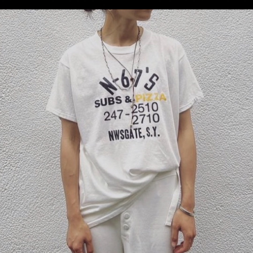 Fabiane Roux(ファビアンルー)の【美品】67nowos  Printed T-Shirt   nowos レディースのトップス(Tシャツ(半袖/袖なし))の商品写真