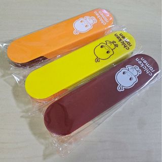 ニッシンショクヒン(日清食品)のチキンラーメン ひよこちゃん ノベルティ カトラリーセット 新品未使用未開封(ノベルティグッズ)