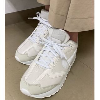 エミ(emmi)のNIKE W AIR MAX DAWN スニーカー(スニーカー)