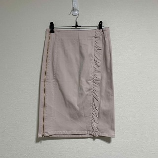 ミーアンドミークチュール(me & me couture)のストレッチフリルタイトスカート(ひざ丈スカート)