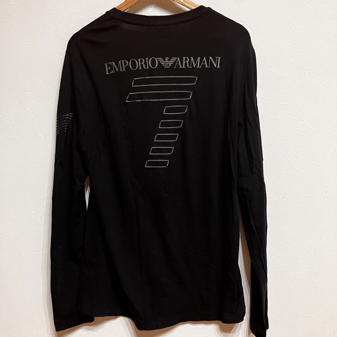 EMPORIO ARMANI EA7(エンポリオアルマーニイーエーセブン)の【複数割】エンポリオアルマーニ　EMPORIO ARMANI ロンT 黒Lサイズ メンズのトップス(Tシャツ/カットソー(七分/長袖))の商品写真