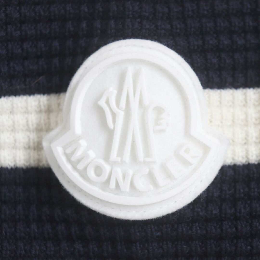 MONCLER(モンクレール)の極美品▼2021年製 MONCLER モンクレール CARDIGANTRICOT ラバーロゴ付き ニット切替 WZIP ダウンジャケット クリーム×白 S メンズ 正規品 レディースのジャケット/アウター(ブルゾン)の商品写真