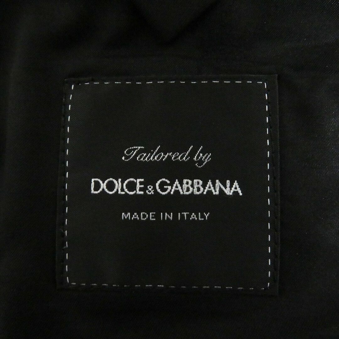 DOLCE&GABBANA(ドルチェアンドガッバーナ)の美品□黒タグ DOLCE＆GABBANA/ドルチェ＆ガッバーナ 裏ロゴ総柄 シングル アンコンジャケット/ブレザー ブラック 50 イタリア製 正規品 メンズのジャケット/アウター(テーラードジャケット)の商品写真