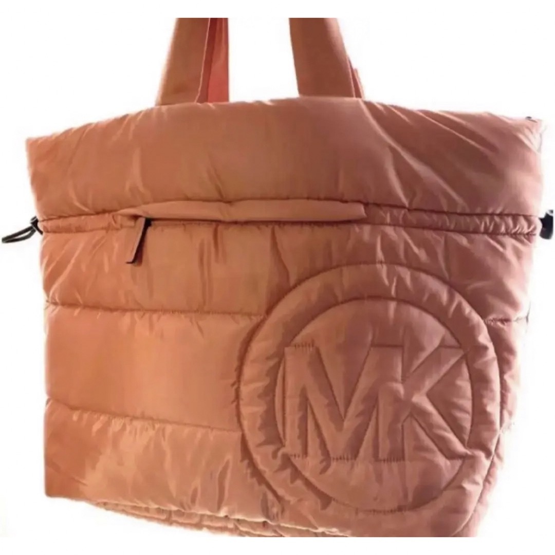 Michael Kors(マイケルコース)の【B4サイズ可】マイケルコース キルト調 軽量ナイロントート ローズピンク系 レディースのバッグ(トートバッグ)の商品写真