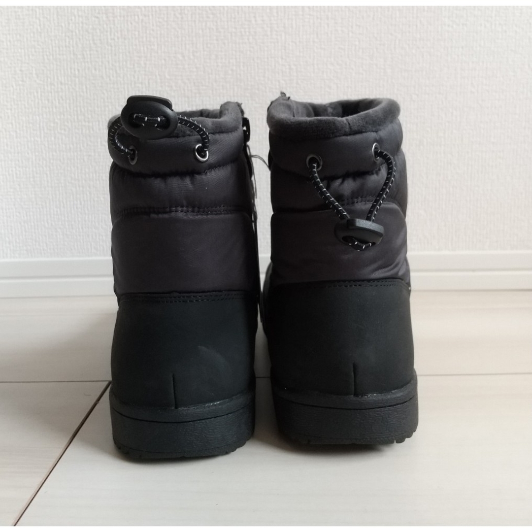 （660）ELLESPORT グレー ショートブーツ（24.0cm） レディースの靴/シューズ(ブーツ)の商品写真