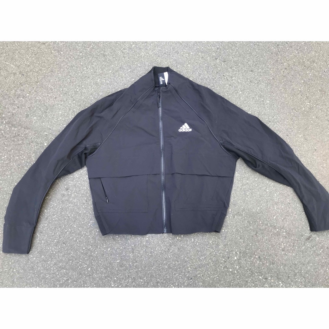 adidas(アディダス)の値下げ adidas JKT Women S スポーツ/アウトドアのトレーニング/エクササイズ(その他)の商品写真