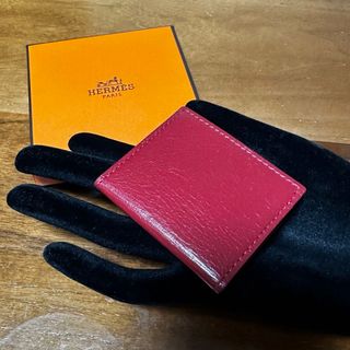 エルメス(Hermes)のエルメス　ミニフォトケース　赤　シャネル　ヴィトン　フォクシー　グッチ(その他)