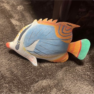ハワイアン雑貨　　木製の魚(置物)