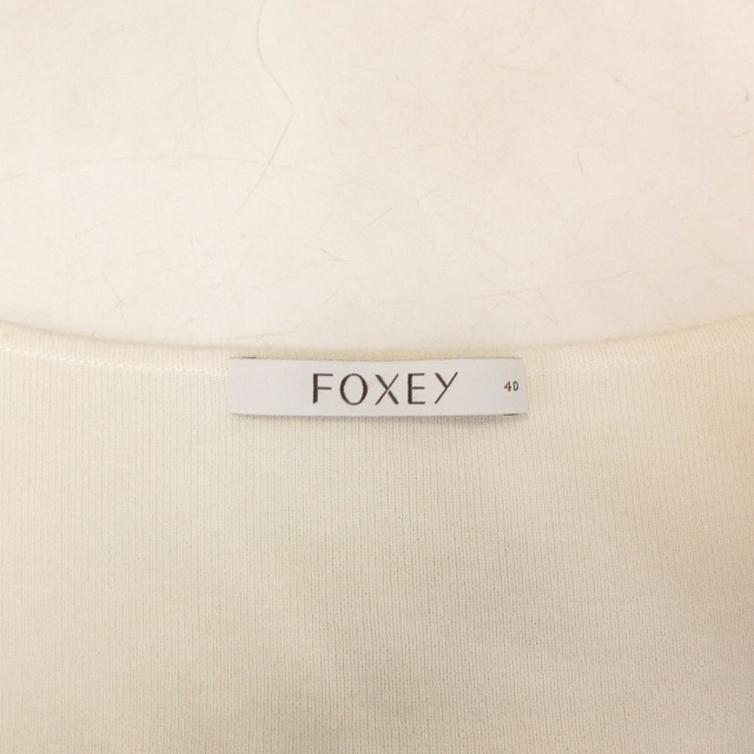 FOXEY(フォクシー)のフォクシー カットソー チュニック リボン 半袖 白 黒 ホワイト ブラック レディースのトップス(カットソー(半袖/袖なし))の商品写真
