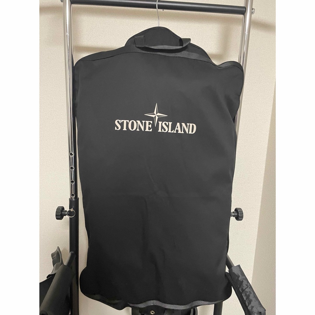 STONE ISLAND(ストーンアイランド)のstone island ダウンジャケット 黒 メンズのジャケット/アウター(ダウンジャケット)の商品写真