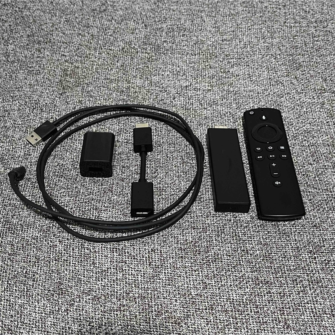 Amazon(アマゾン)のAmazon Fire TV Stick 2世代 スマホ/家電/カメラのテレビ/映像機器(その他)の商品写真