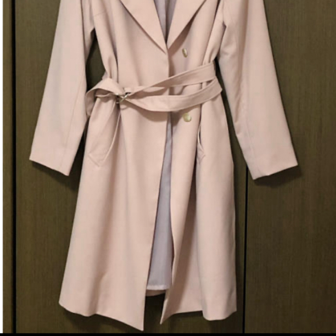 anySiS(エニィスィス)のトレンチコート　ピンク　ノーカラー　テロンチ レディースのジャケット/アウター(トレンチコート)の商品写真