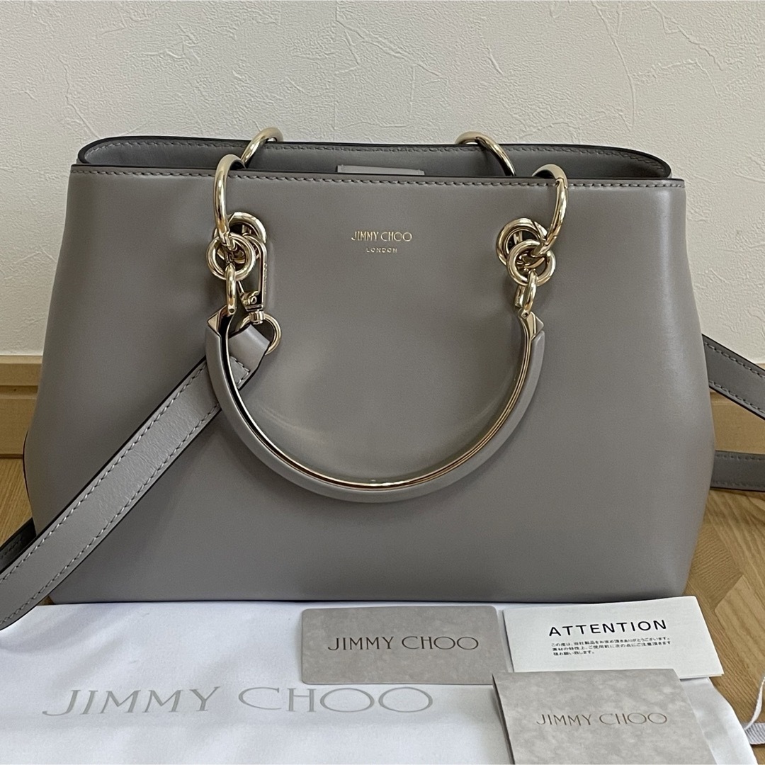 JIMMY CHOO(ジミーチュウ)の極美品　ジミーチュウ　2wayショルダーバッグ　グレー レディースのバッグ(ショルダーバッグ)の商品写真