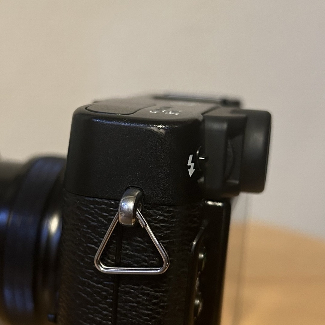 富士フイルム - FUJIFILM x10 動作品 レンズフードおまけ付きの 富士フイルム - FUJIFILM x10 動作品 レンズフードおまけ付きの