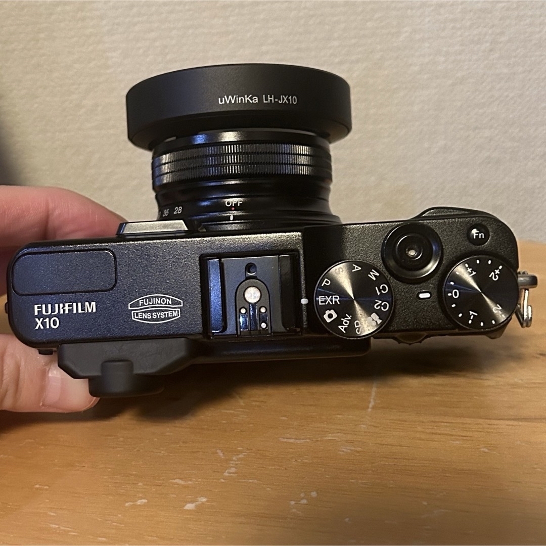 富士フイルム - FUJIFILM x10 動作品 レンズフードおまけ付きの 富士フイルム - FUJIFILM x10 動作品 レンズフードおまけ付きの