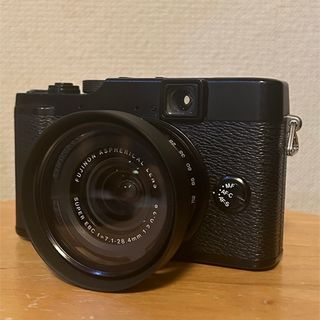 富士フイルム - FUJIFILM x10 動作品 レンズフードおまけ付きの 富士フイルム - FUJIFILM x10 動作品 レンズフードおまけ付きの