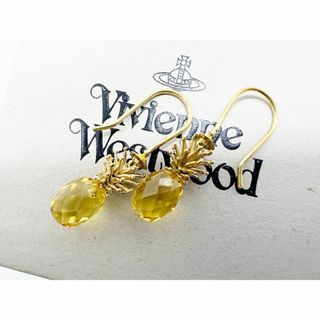 ヴィヴィアンウエストウッド(Vivienne Westwood)のレア　美品　ヴィヴィアンウエストウッド　 オーブ　パイナップル　フックピアス(ピアス)