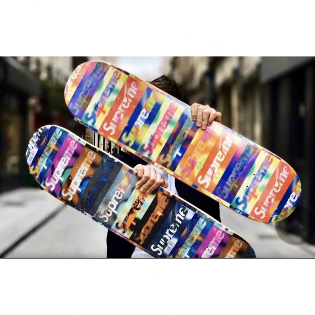 Supreme(シュプリーム)のSupreme Distorted Logo Skateboard スポーツ/アウトドアのスポーツ/アウトドア その他(スケートボード)の商品写真