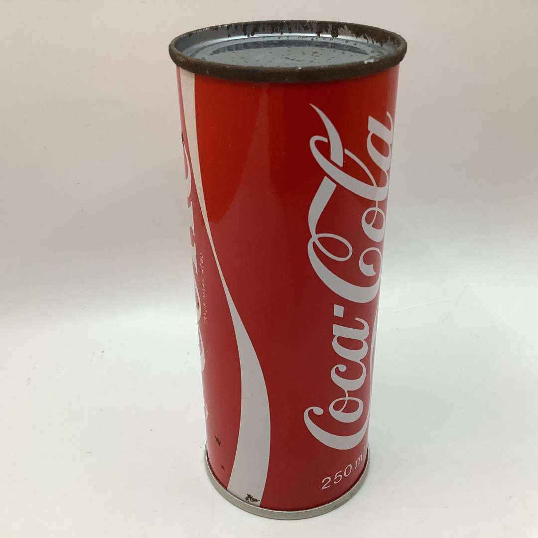 コカ・コーラ(コカコーラ)の希少 80s 昭和レトロ Coca Cola  コカ・コーラ 空き缶 ビンテージ エンタメ/ホビーのコレクション(ノベルティグッズ)の商品写真