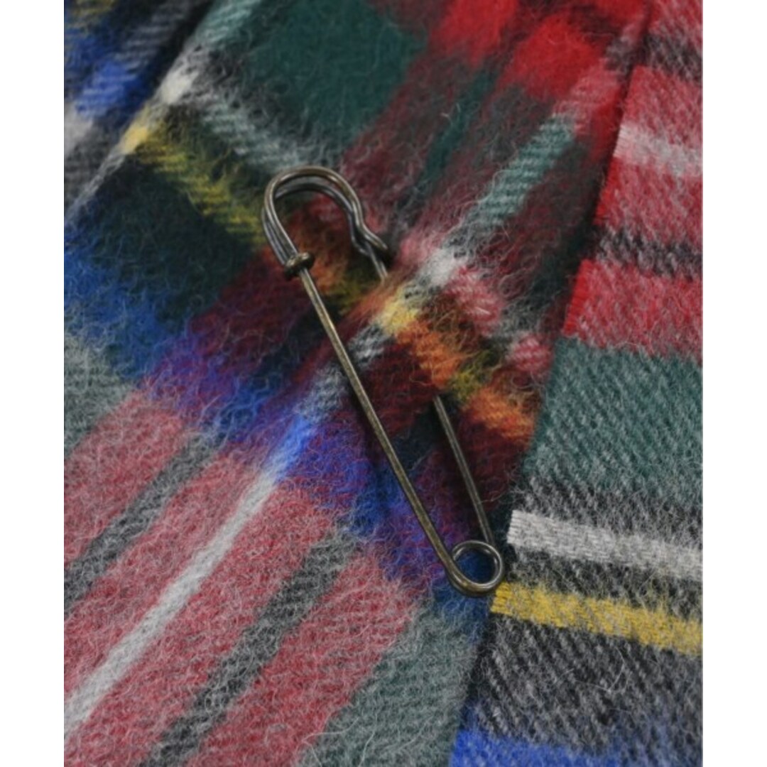 TWEEDMILL(ツイードミル)のTWEED MILL ツイードミル マフラー - グレーx赤x緑等(チェック) 【古着】【中古】 レディースのファッション小物(マフラー/ショール)の商品写真