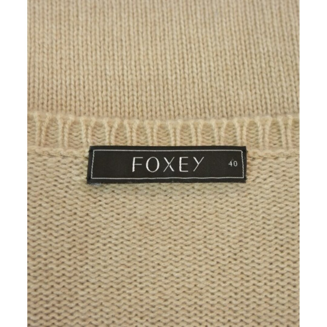 FOXEY(フォクシー)のFOXEY フォクシー ニット・セーター 40(M位) ベージュ 【古着】【中古】 レディースのトップス(ニット/セーター)の商品写真