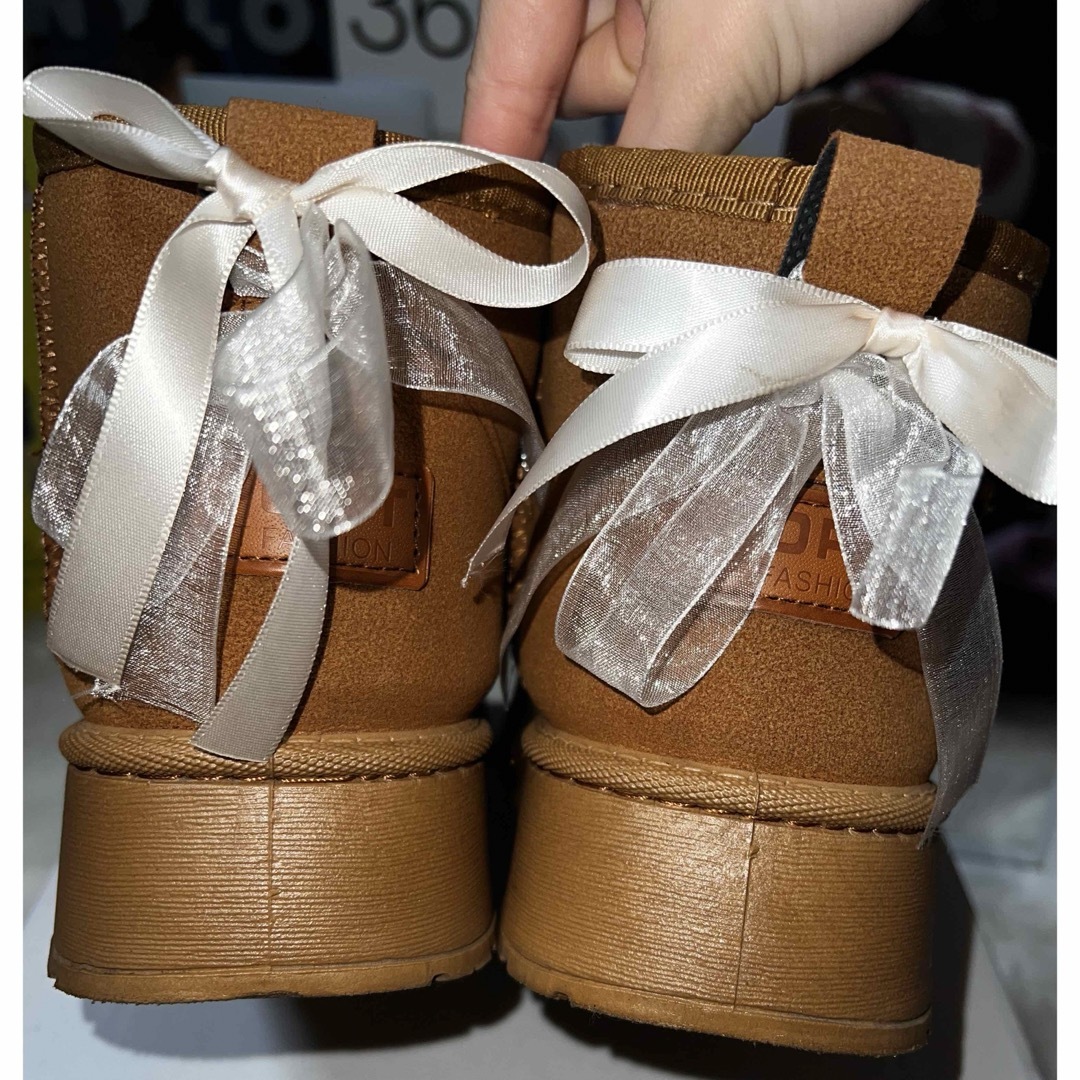 SHEIN ムートンブーツ レディースの靴/シューズ(ブーツ)の商品写真