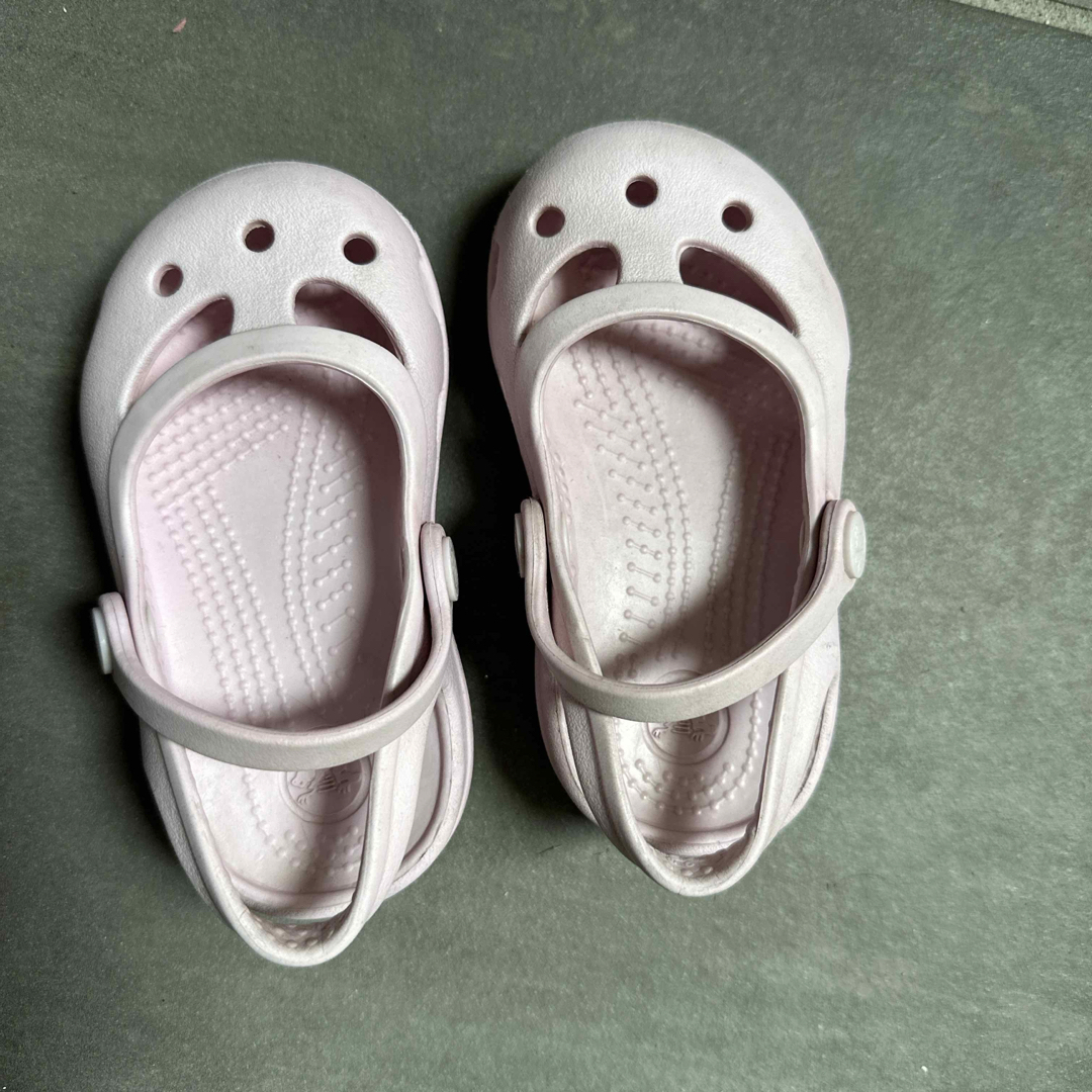 crocs(クロックス)のクロックスサンダル　サイズ5 キッズ/ベビー/マタニティのベビー靴/シューズ(~14cm)(サンダル)の商品写真