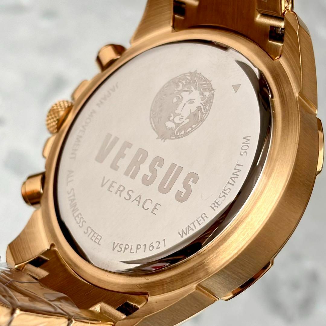 VERSACE(ヴェルサーチ)の新品 ヴェルサーチ ヴェルサス メンズ腕時計 ゴールド ブラック 人気ブランド メンズの時計(腕時計(アナログ))の商品写真