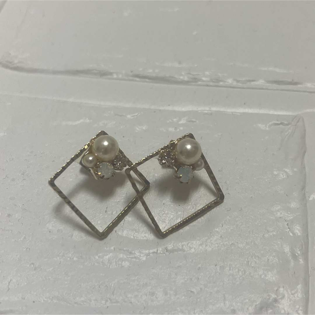 未使用　ピアス　3点セット レディースのアクセサリー(ピアス)の商品写真