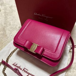 Salvatore Ferragamo - 極 美品 Salvatore Ferragamo フェラガモ