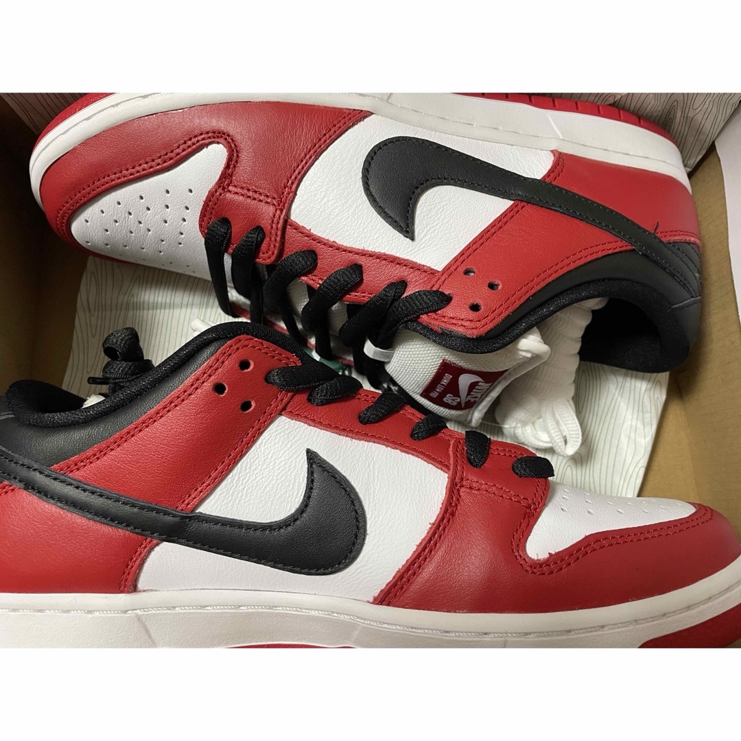 NIKE - Nike SB Dunk Low Chicagoナイキ ダンク ロー シカゴの NIKE - Nike SB Dunk Low Chicagoナイキ ダンク ロー シカゴの