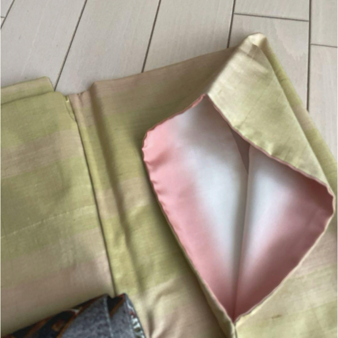 紬　付け下げ　"黄色〜ピンク" 着物　正絹 レディースの水着/浴衣(着物)の商品写真