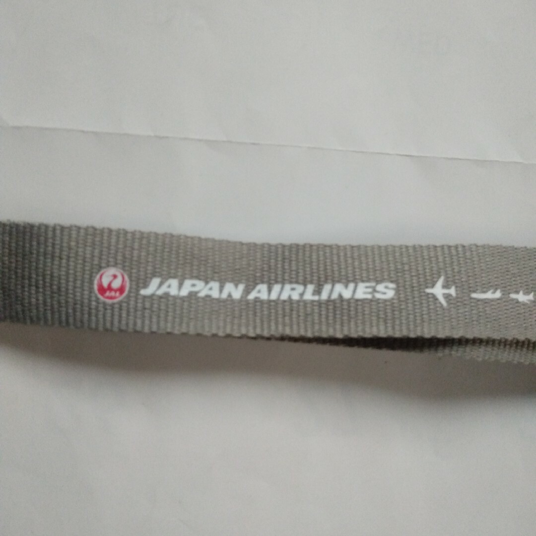 グレー 日本航空 JAL ストラップの通販 by 春の空's shop｜ラクマ