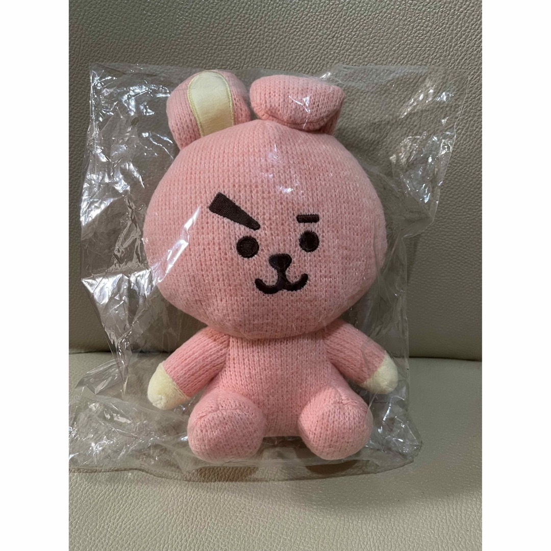 BT21(ビーティーイシビル)のBT21 ニット　ぬいぐるみ　COOKY JK ジョングク エンタメ/ホビーのタレントグッズ(アイドルグッズ)の商品写真