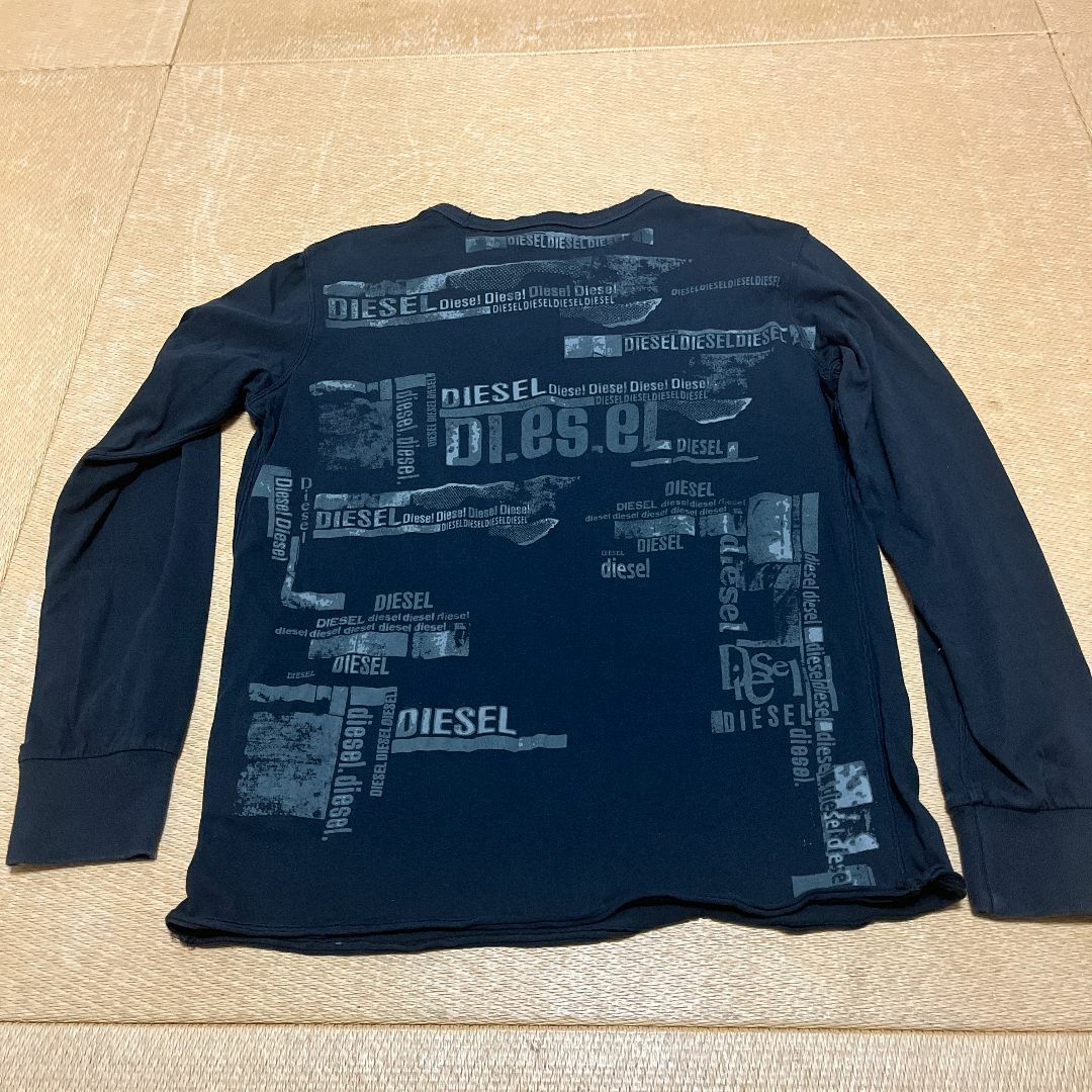 DIESEL(ディーゼル)のDIESEL カットソー ダメージロングTシャツ　プリント 黒 サイズS メンズのトップス(Tシャツ/カットソー(七分/長袖))の商品写真