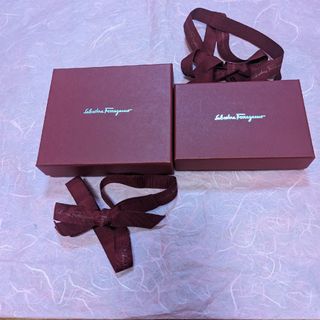 サルヴァトーレフェラガモ(Salvatore Ferragamo)のフェラガモ　空箱♡リボン付き🎀(ショップ袋)