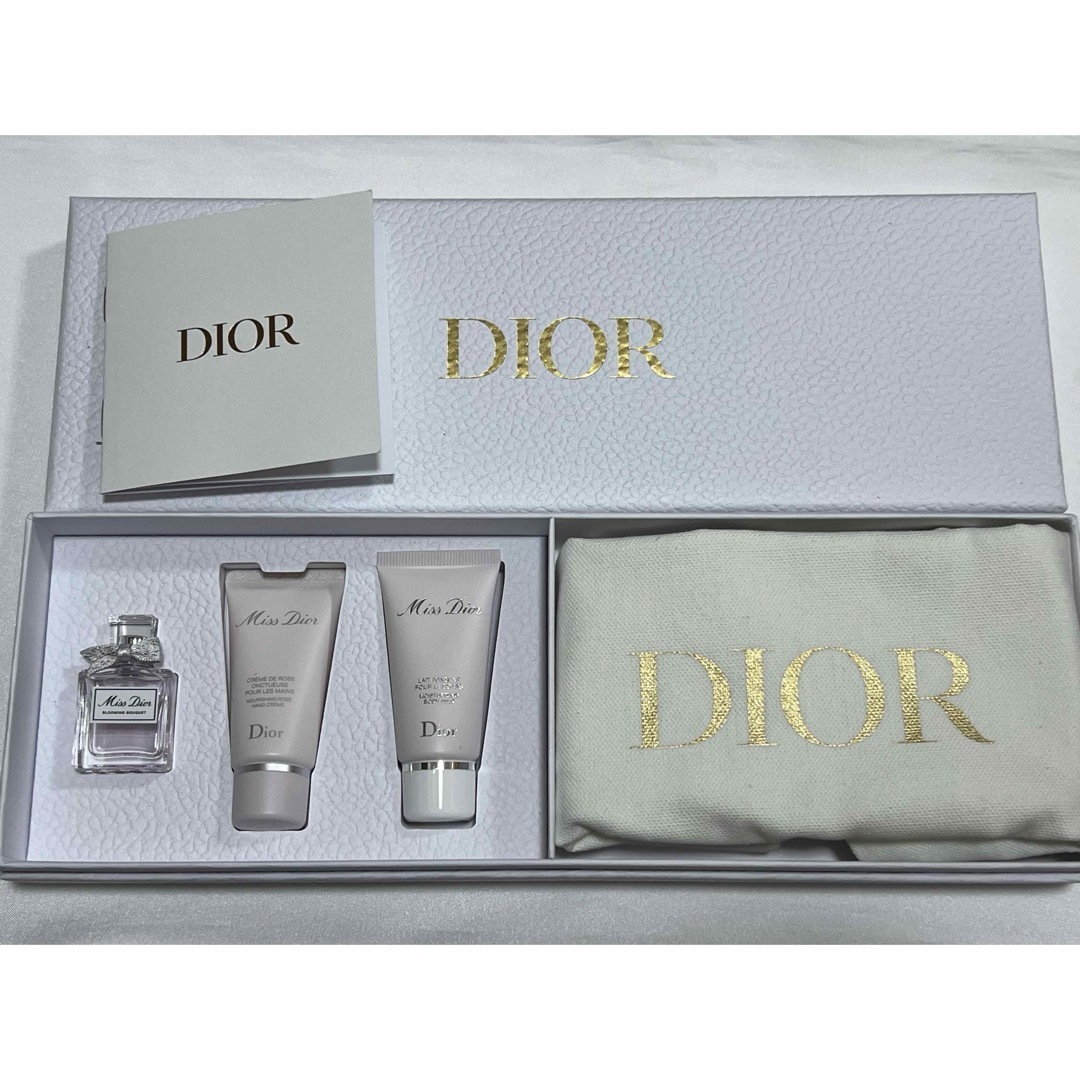 Dior(ディオール)のDior　クリスタル会員　バースデーギフト　ノベルティ　ディオール エンタメ/ホビーのコレクション(ノベルティグッズ)の商品写真