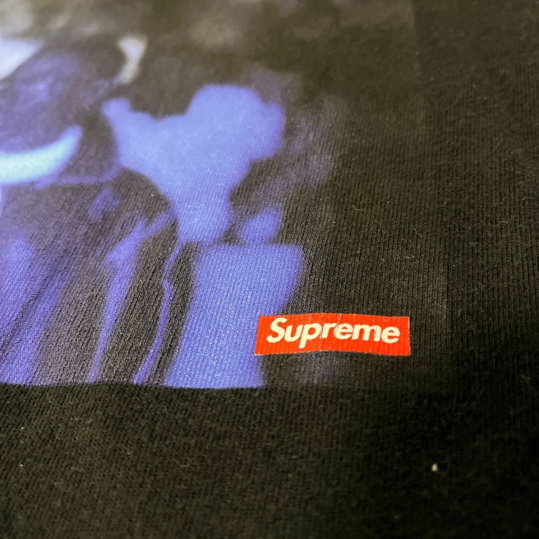 Supreme - SUPREME America Eats Its Young Tee　L